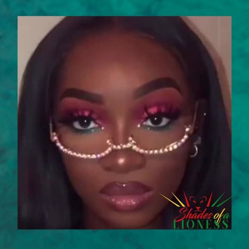 Lensless CurvVved Rhinestone Frames